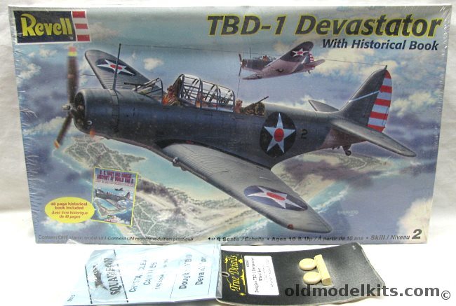 Revell 1/48 Douglas TBD-1 Devastator with Book and True Details Wheels and Squadron Canopy - VT-6 USS Enterprise at Wake / VT-6 Yellow Wings (ex Monogram), 85-6875 plastic model kit